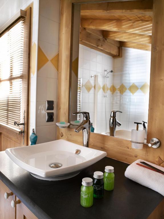 Cgh Residences & Spas Les Fermes De Ste Foy ซานต์-โฟย์-ตาฮองเตส ภายนอก รูปภาพ